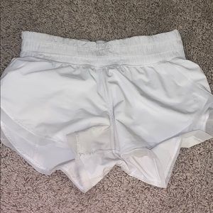 Lulu lemon size 2 shorts